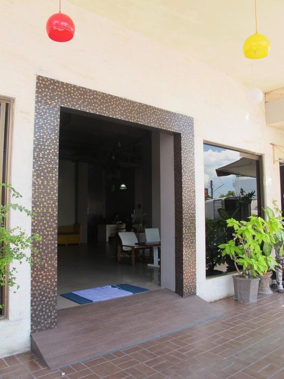Rome Place Hotel Phuket Exterior foto